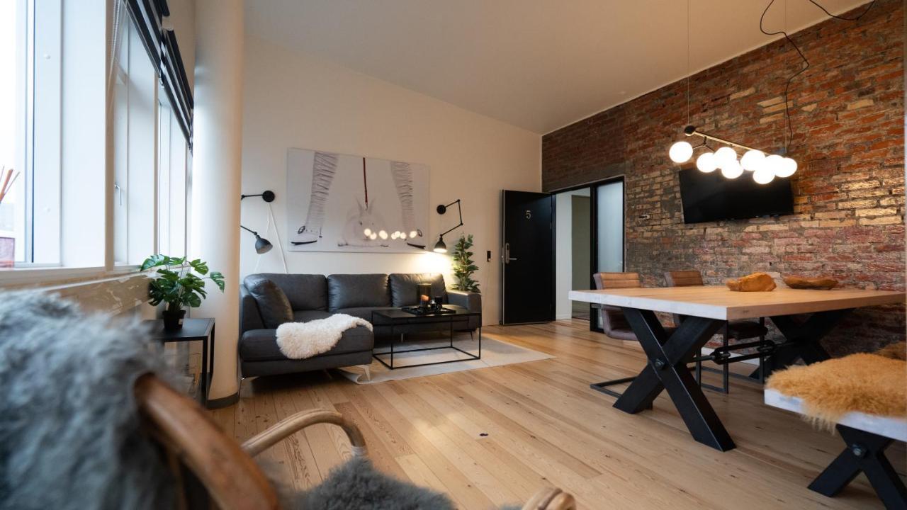 Broncks Apartment 5 - Modern 2-Bedroom In The Heart Of Torshavn Tórshavn Exterior foto